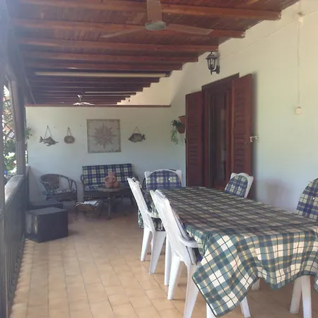 Trecento Passi Dal Mare Villa Terracina