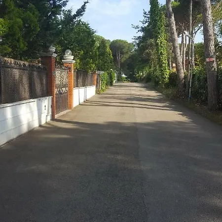 Trecento Passi Dal Mare * Terracina